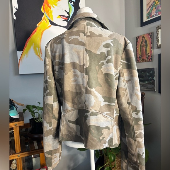 Anthropologie Green Cameo Vegan Suede Moto Jacket - Picture 4 of 9